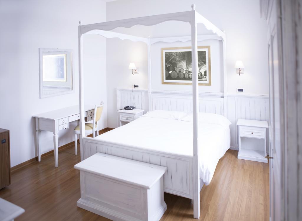 Hotel Sebino Sarnico Zewnętrze zdjęcie
