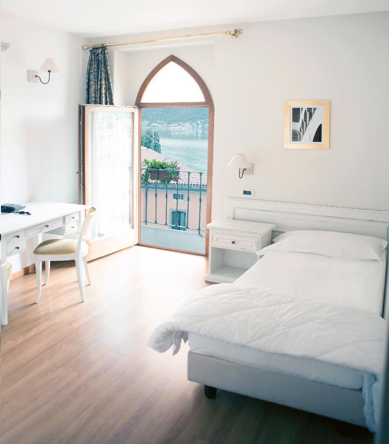 Hotel Sebino Sarnico Zewnętrze zdjęcie