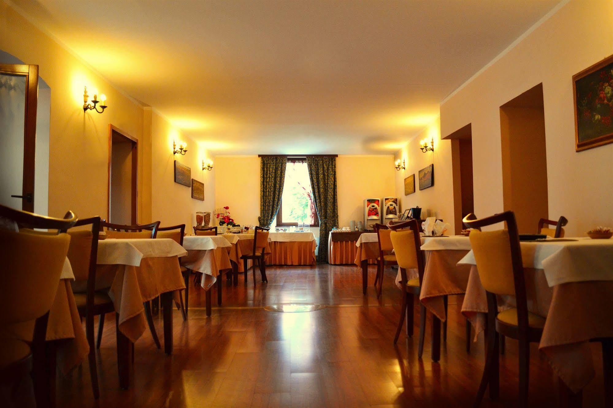 Hotel Sebino Sarnico Zewnętrze zdjęcie