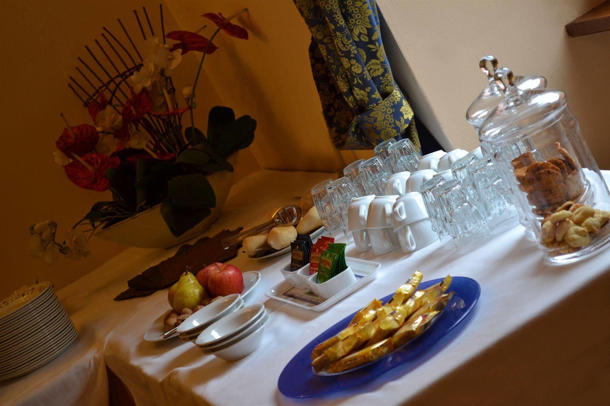 Hotel Sebino Sarnico Zewnętrze zdjęcie